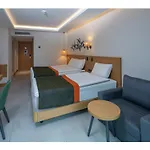 Swandor & - Kemer