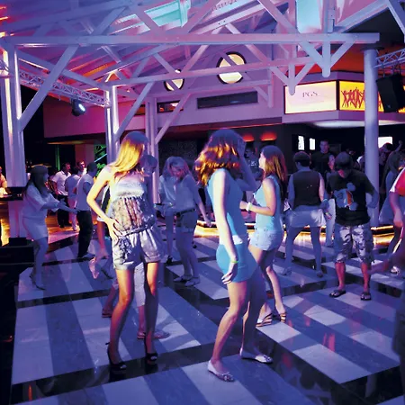 Swandor & - Szálloda