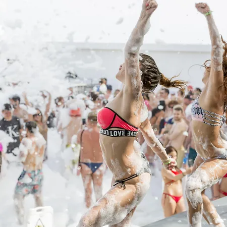 Szálloda Swandor & -