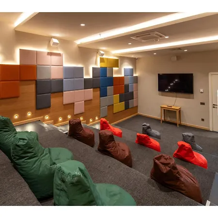 Hotel Swandor & -