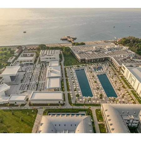 Swandor & - Hotel 5*