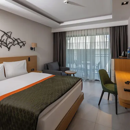 Swandor & - Otel