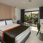 Hotel Swandor & - 5*